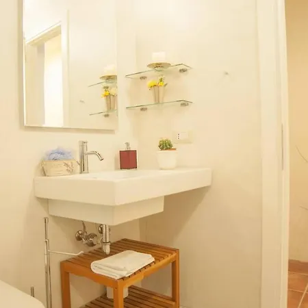 Appartement Cozy Macci Flat 4 People Near Santa Croce Square à Florence Extérieur photo