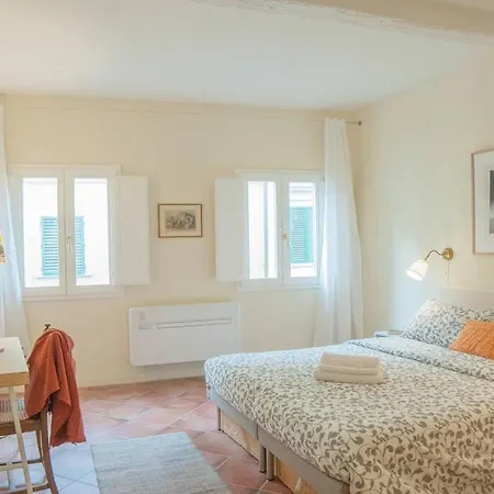 Appartement Cozy Macci Flat 4 People Near Santa Croce Square à Florence Extérieur photo